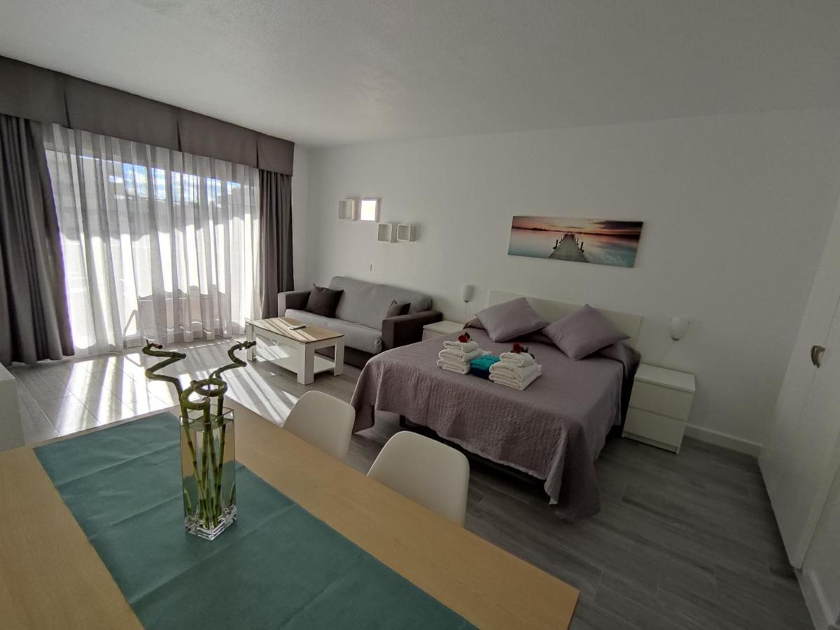 Estudio Benalbeach Primera Linea De Playa Benalmadena Ngoại thất bức ảnh